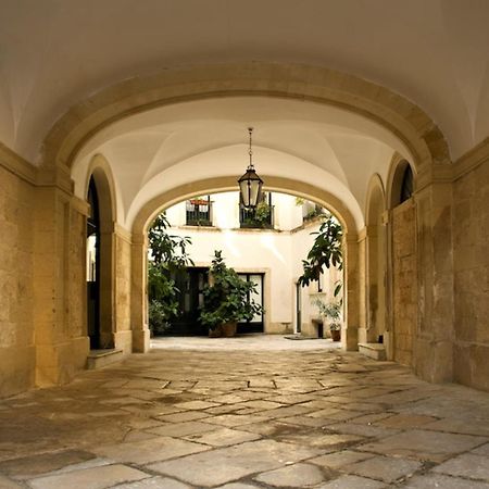 Appartamento Palazzo Bernardini Lecce Esterno foto