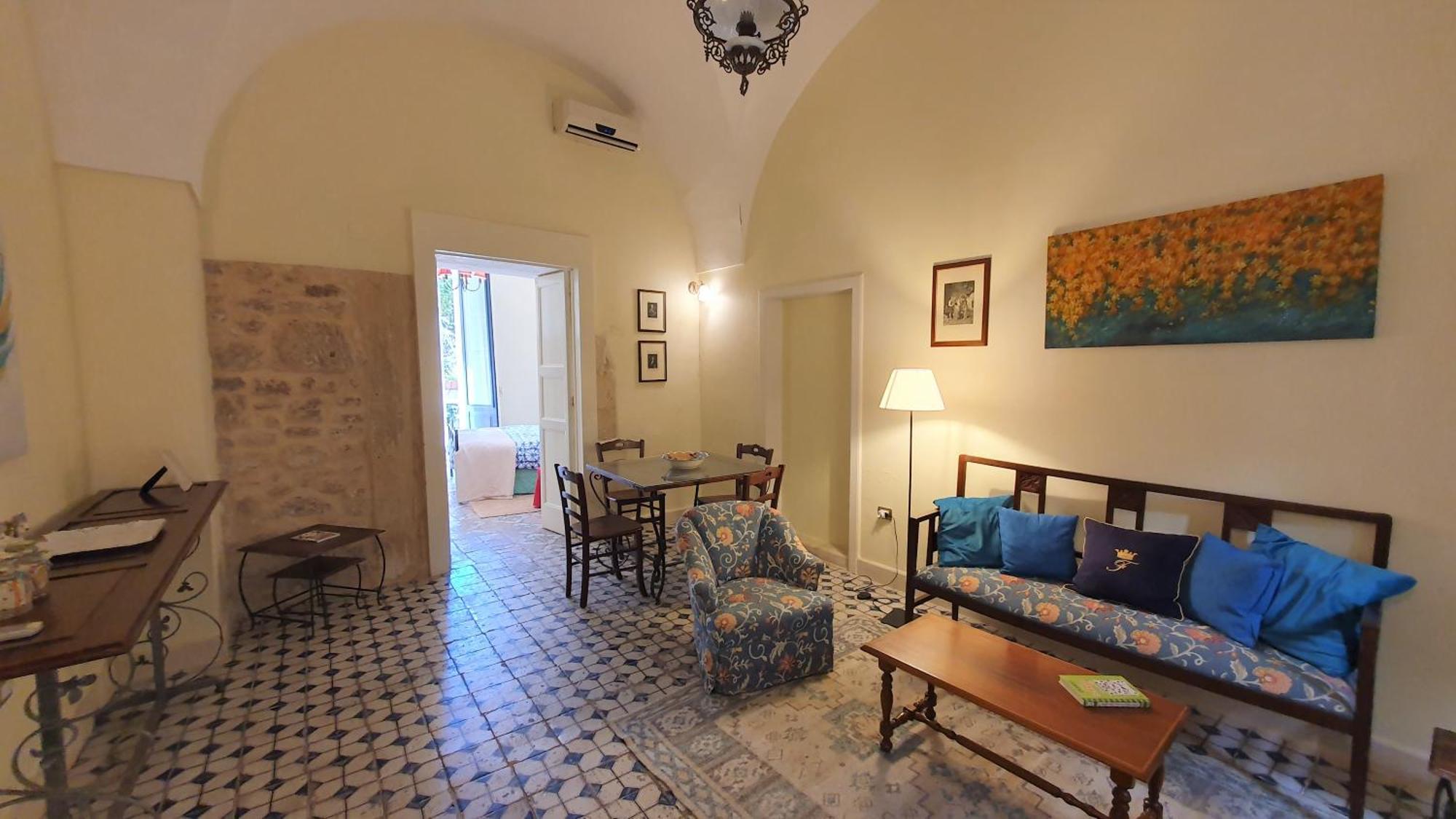Appartamento Palazzo Bernardini Lecce Esterno foto